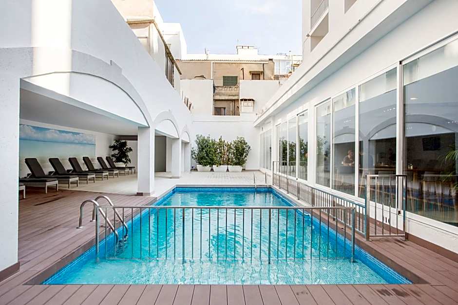 Planet Hotels ONE - Adults Only 16 years