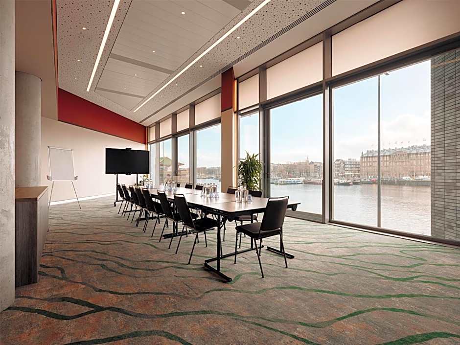 DoubleTree By Hilton Hotel Amsterdam Central Station