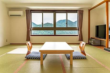 Standard Maisonette Twin Room 56 square yards - Indoor Bath - Non-Smoking