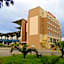 Mom Hotel