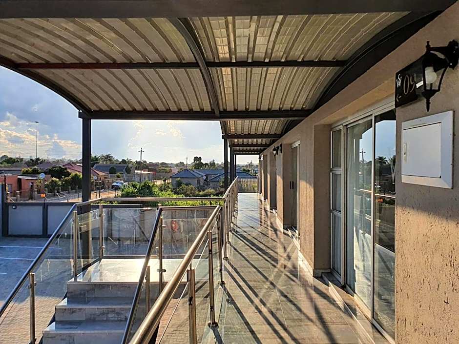 SEA WATER BOUTIQUE LODGE in Mankweng unit G