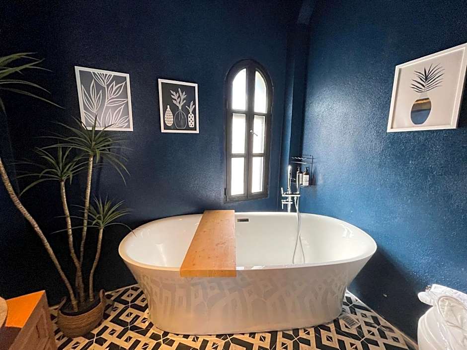 Rhea Alacatı Boutique Hotel