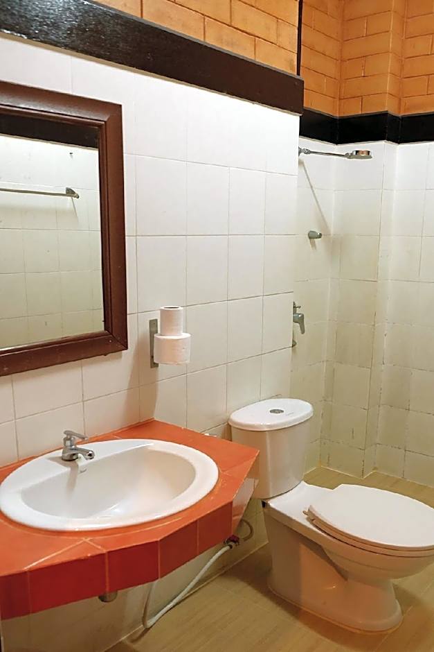 Changsova Hotel