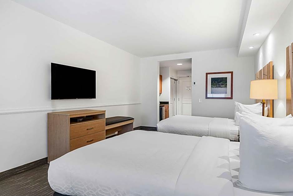 Best Western Plus Westgate Inn & Suites