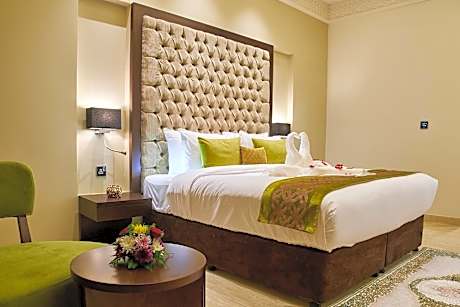 One bedroom - Creek View