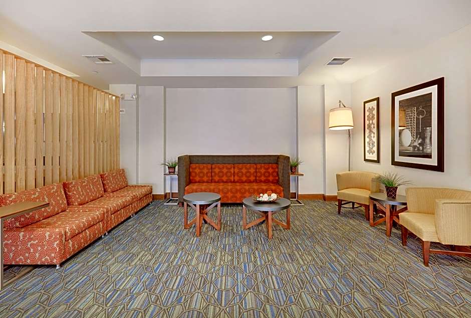 Holiday Inn Express & Suites Burleson/Ft. Worth By IHG