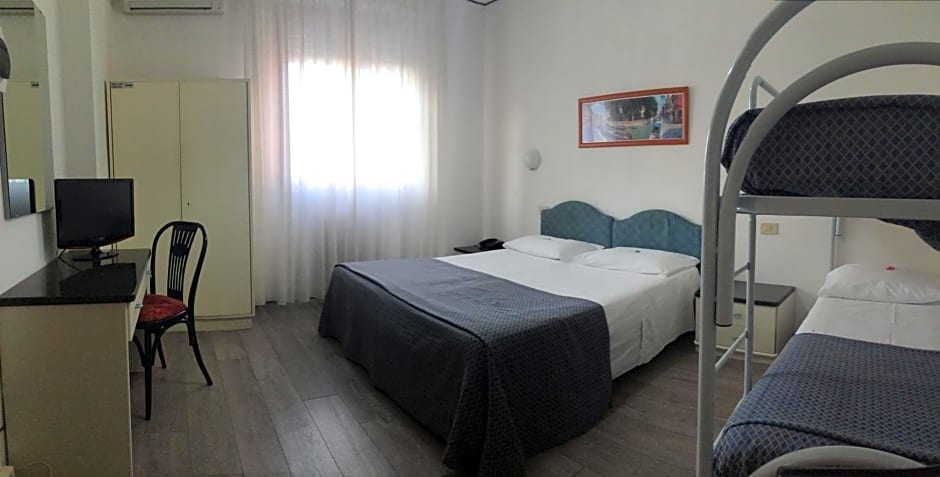 Hotel Capitol