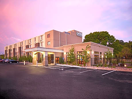 Livinn Hotel Maplewood