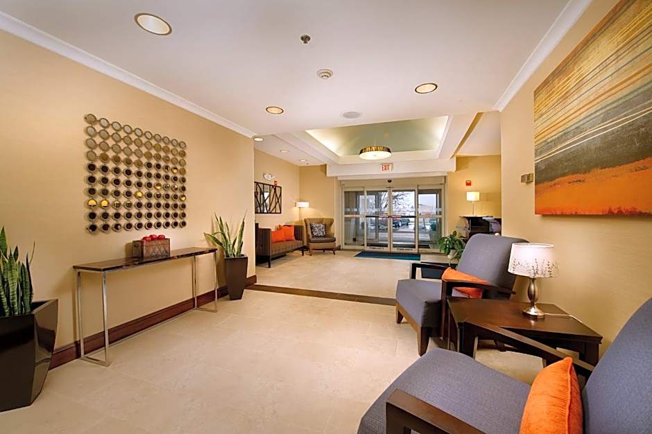 Holiday Inn Express & Suites Chambersburg By IHG
