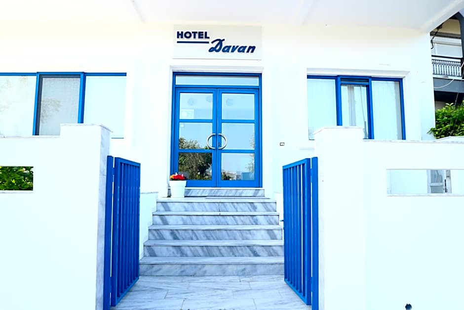 Danae Hotel