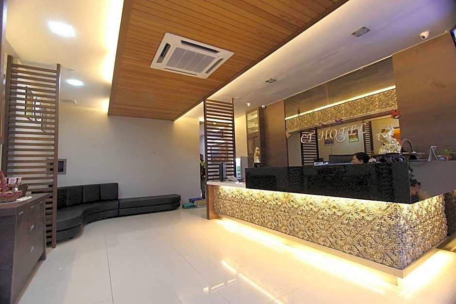 Ct Hotel