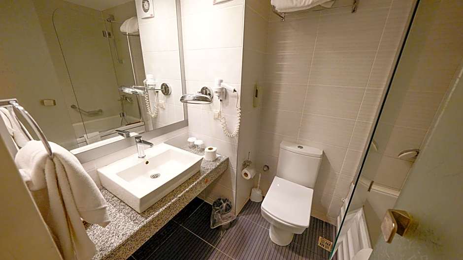 Lycus River Thermal Hotel