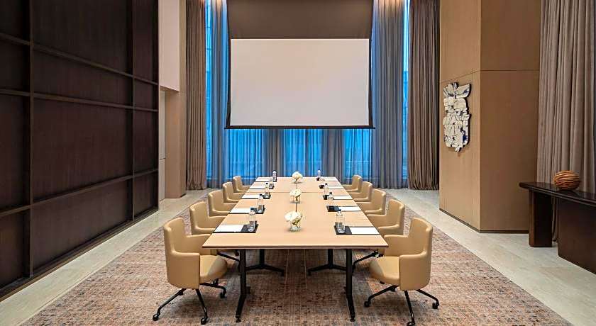 Intercontinental Wuxi Taihu New City By IHG