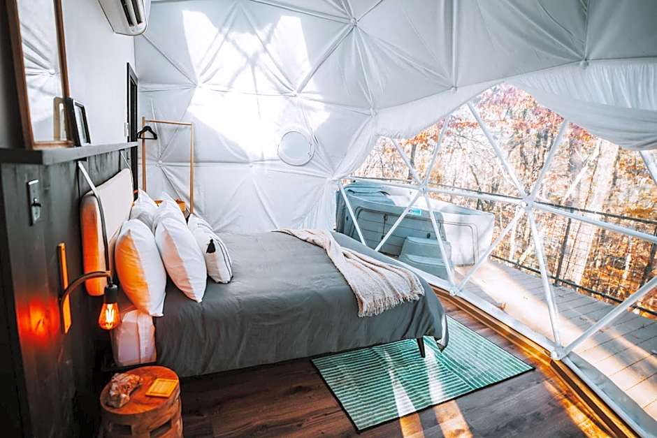 Starlight Haven Hot Springs