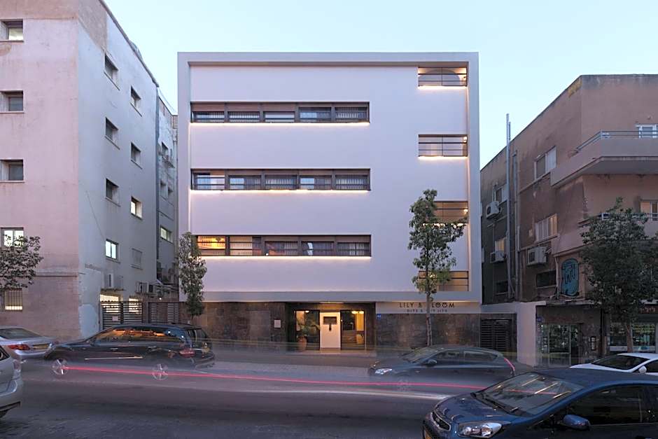 Lily & Bloom Boutique Hotel