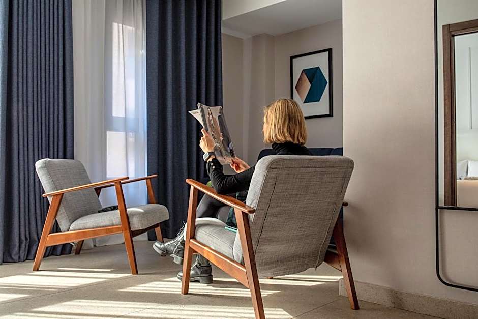 Ramirez Flats Valencia