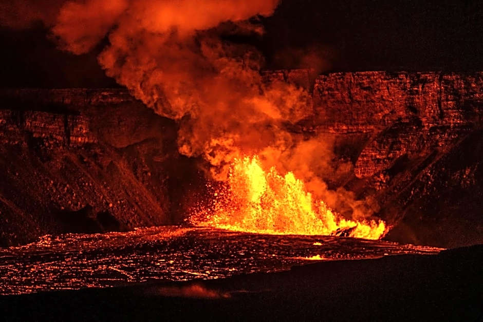 Ocean view Mauna Loa Shores Kai Ekahi #201 next to Carlsmith Beach Park Hilo HI