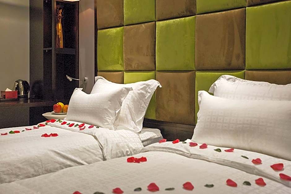 Hanoi La Storia Hotel