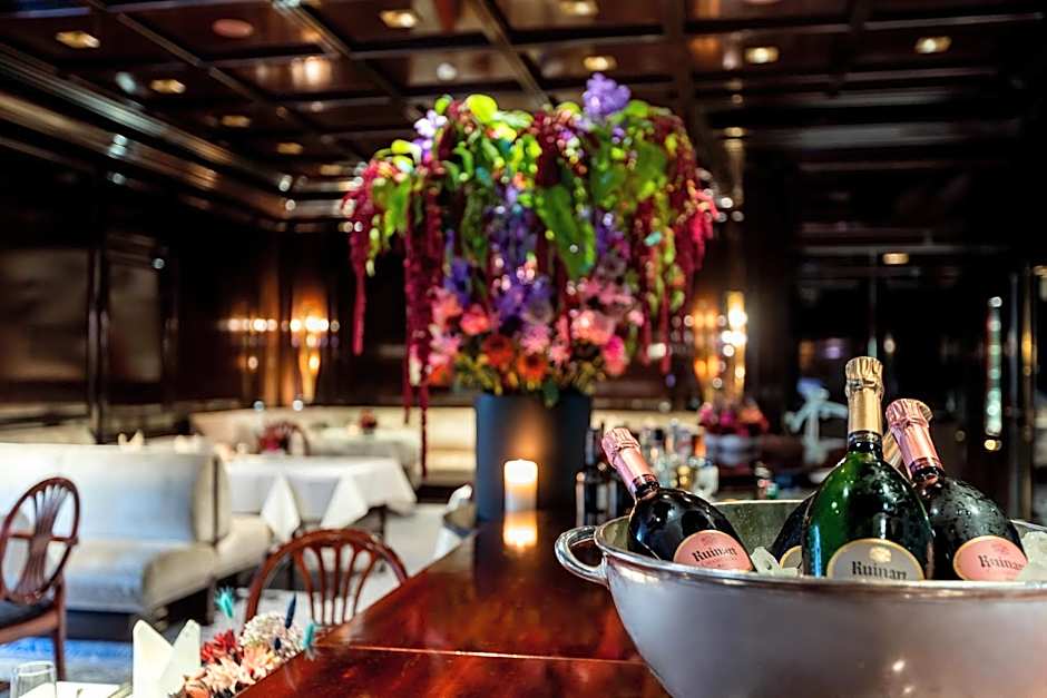 Excelsior Hotel Ernst