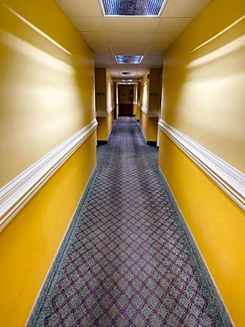 Mountain inn & suites - Dunlap TN