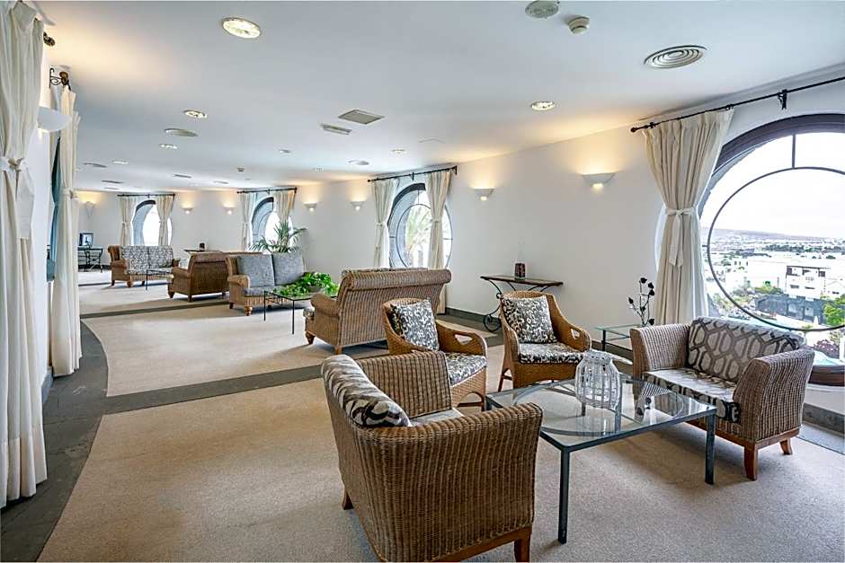 Hotel LIVVO Volcan Lanzarote