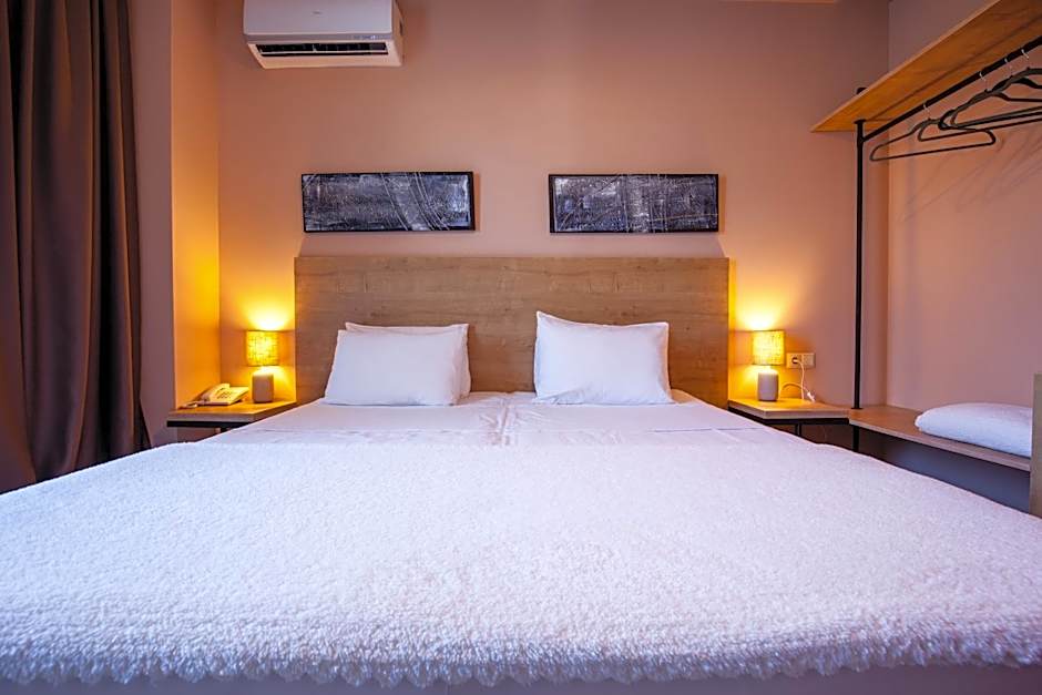 Hotel N16