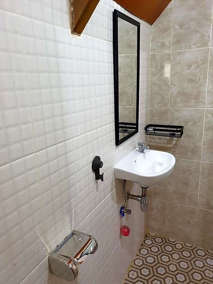 Freddies Santai Sumurtiga