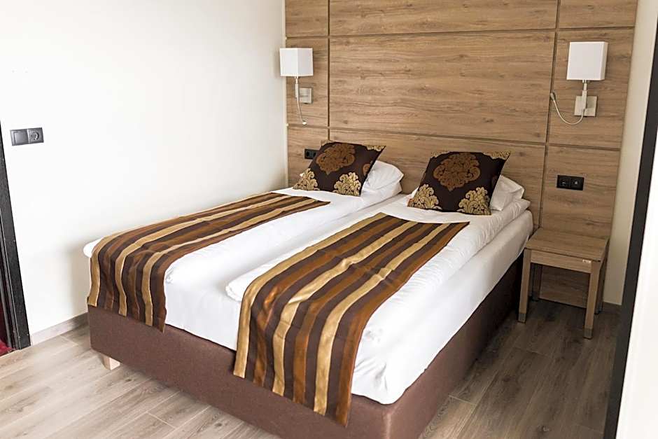 Hotel Duus by Keflavik Airport