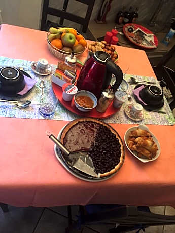 Deluxe Double Room with Shower