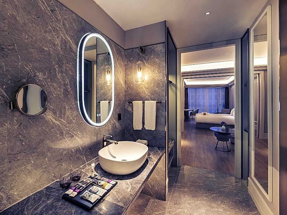 Mercure Suzhou Jinji Lake