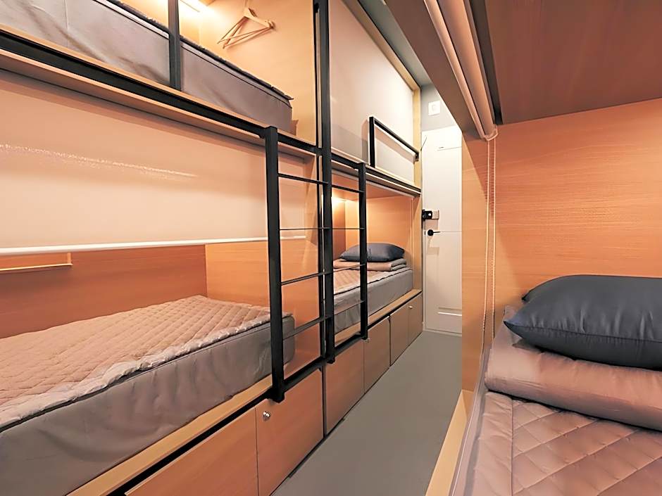Blueboat Hostel Jeonju (Korea Quality)