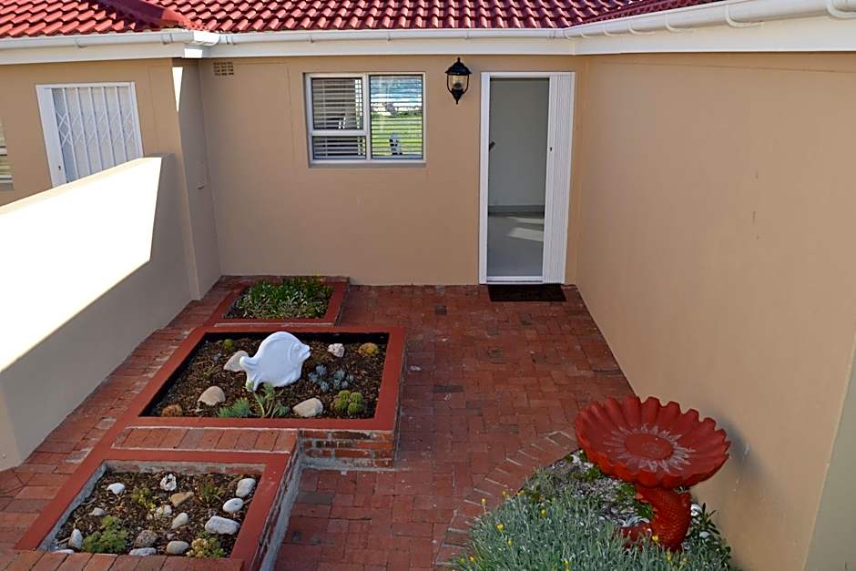 Hermanus Beach Club - Le Maree House 18