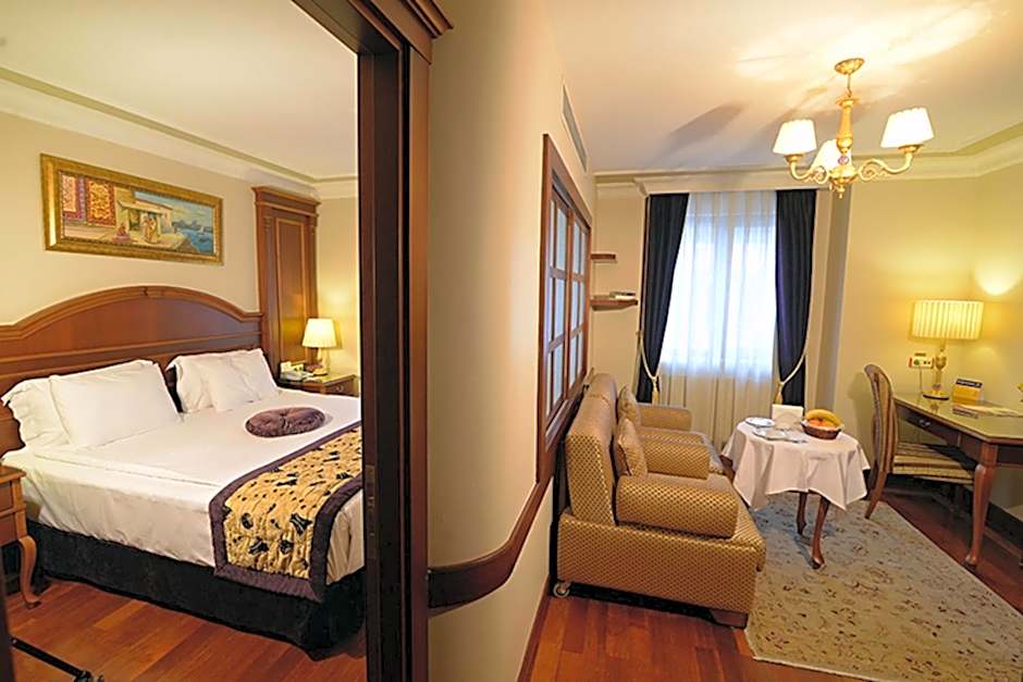 Photo 1 of 13 of Family Suite