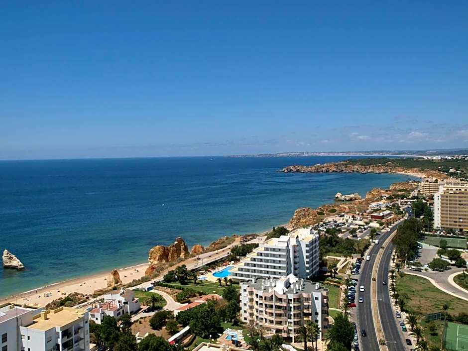 Apartamentos Jardins da Rocha