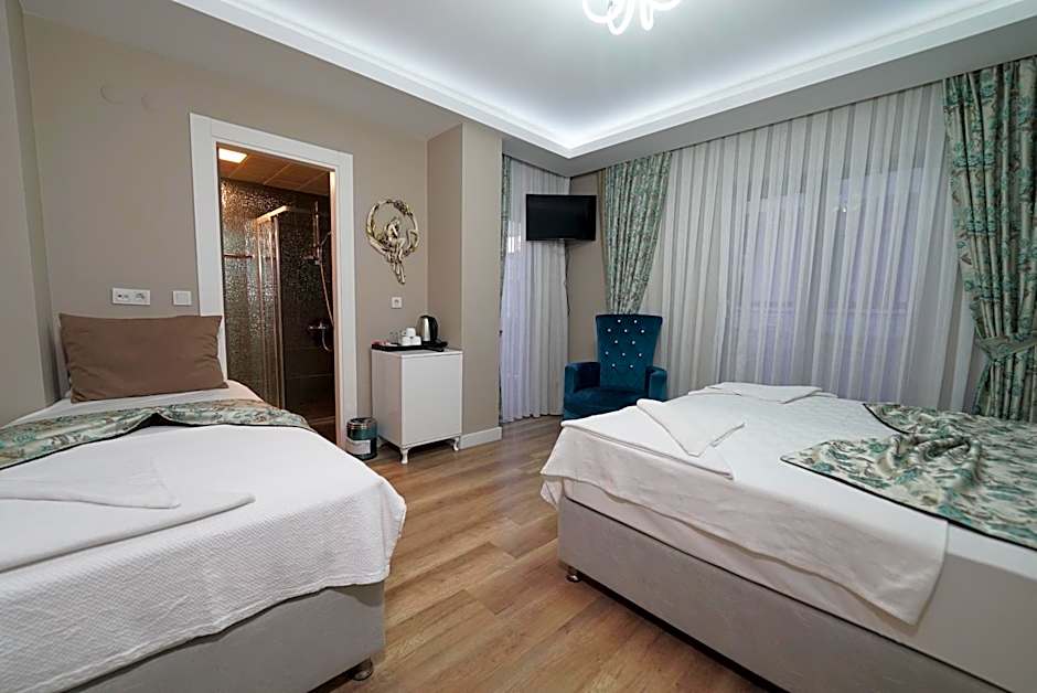 Microyal Hotel