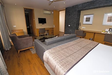 Suite with Terrace