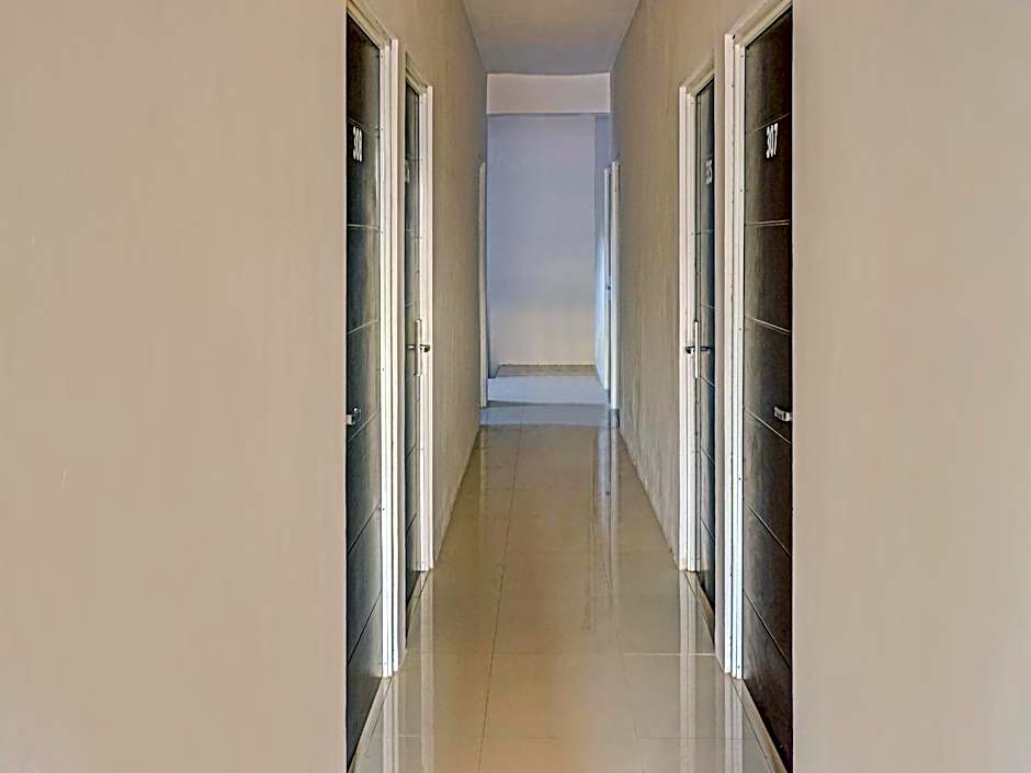 OYO 90062 Ava Guesthouse