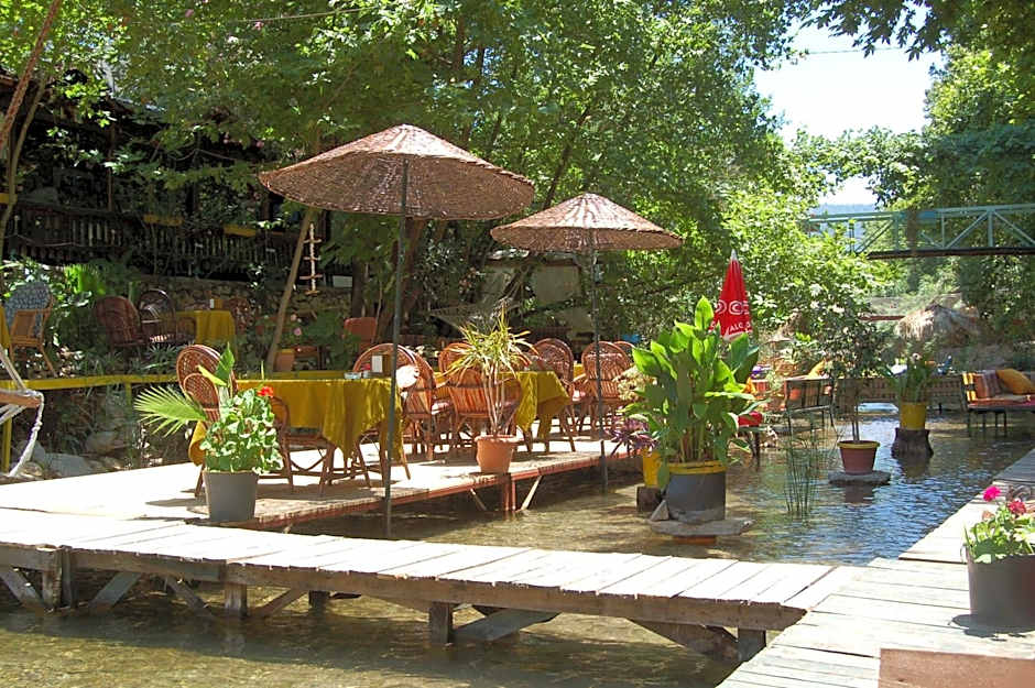 Arikanda River Garden Hotel