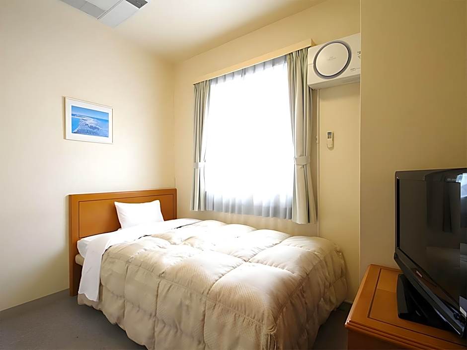 Hotel Route Inn Naha Asahibashi Ekihigashi