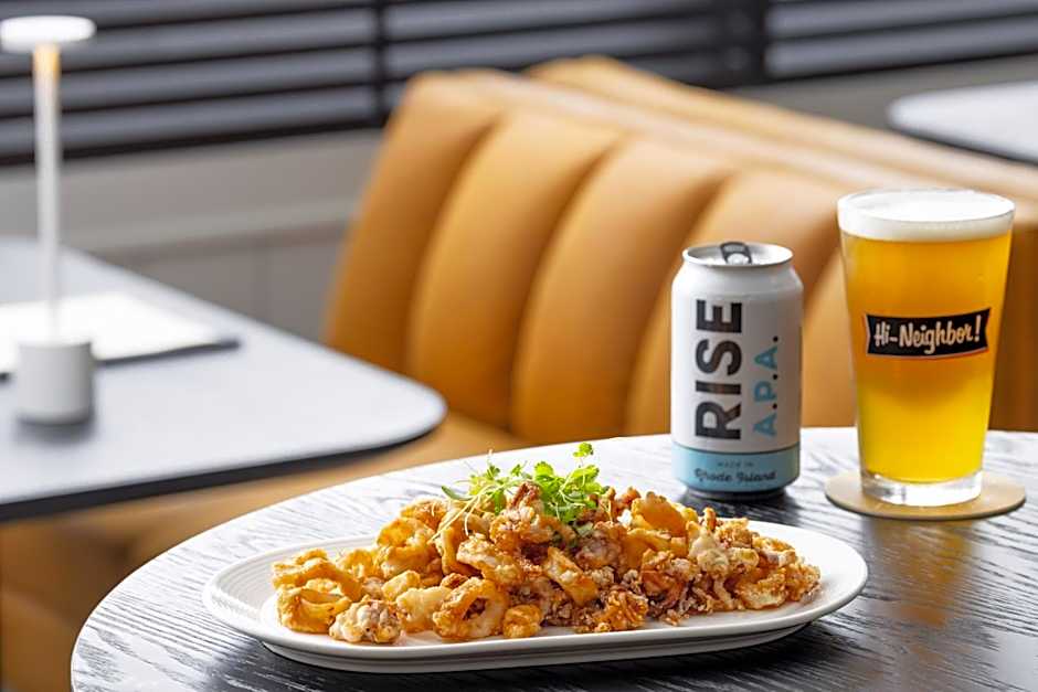 The Pell - JDV by Hyatt