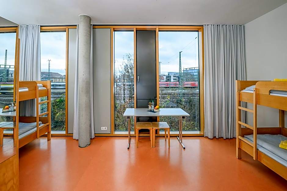 Jugendherberge Stuttgart Neckarpark