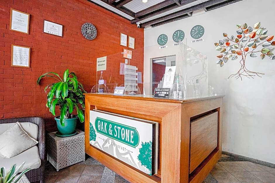 Oak and Stone Bed and Breakfast