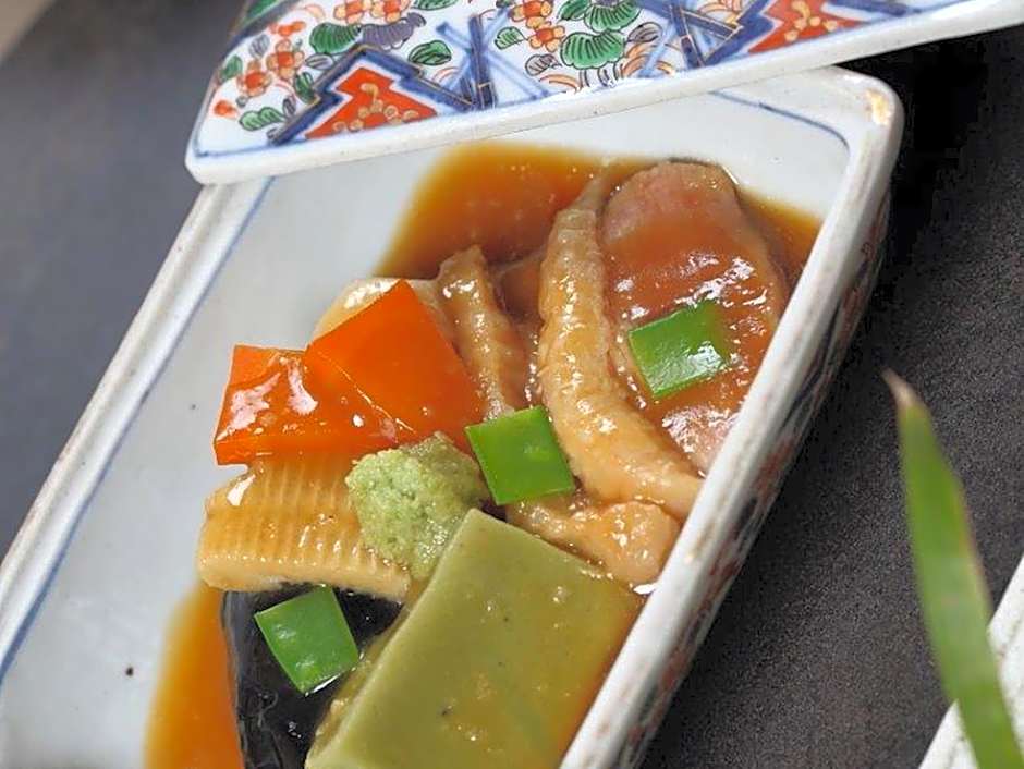 Kanazawa Yuwaku Onsen Kokarian