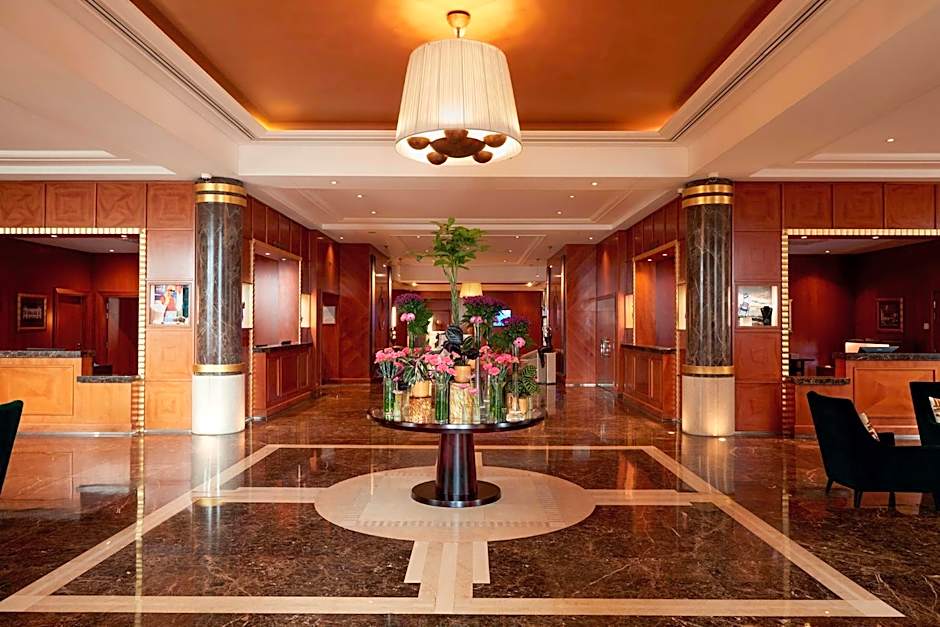 Hyatt Regency Nice Palais De La Mediterranee