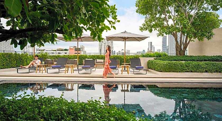 Madi Paidi Bangkok, Autograph Collection