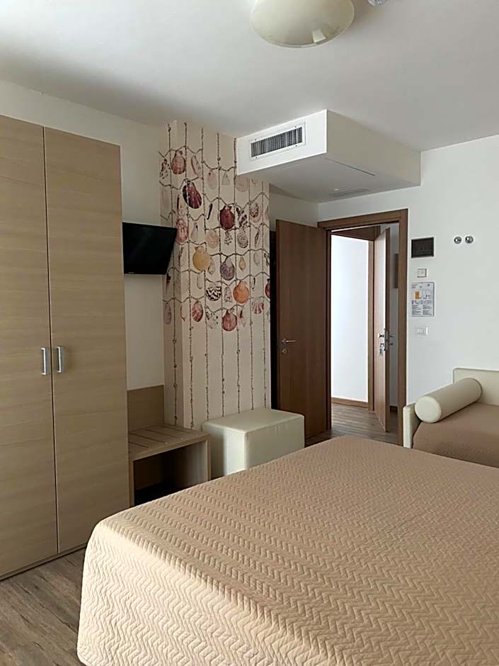 Hotel Columbia & Ninfea