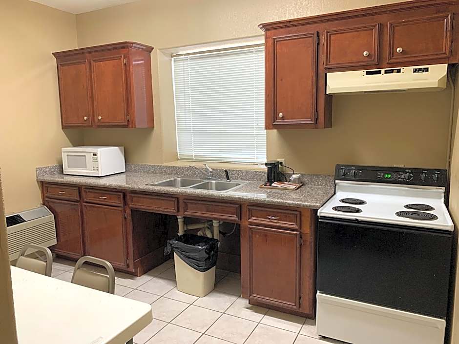 Quality Suites Houston NW Cy-Fair