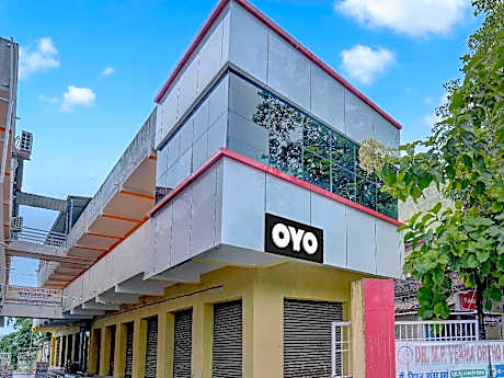 OYO 817482 Siddhi Vinayak Hotel & Banquets