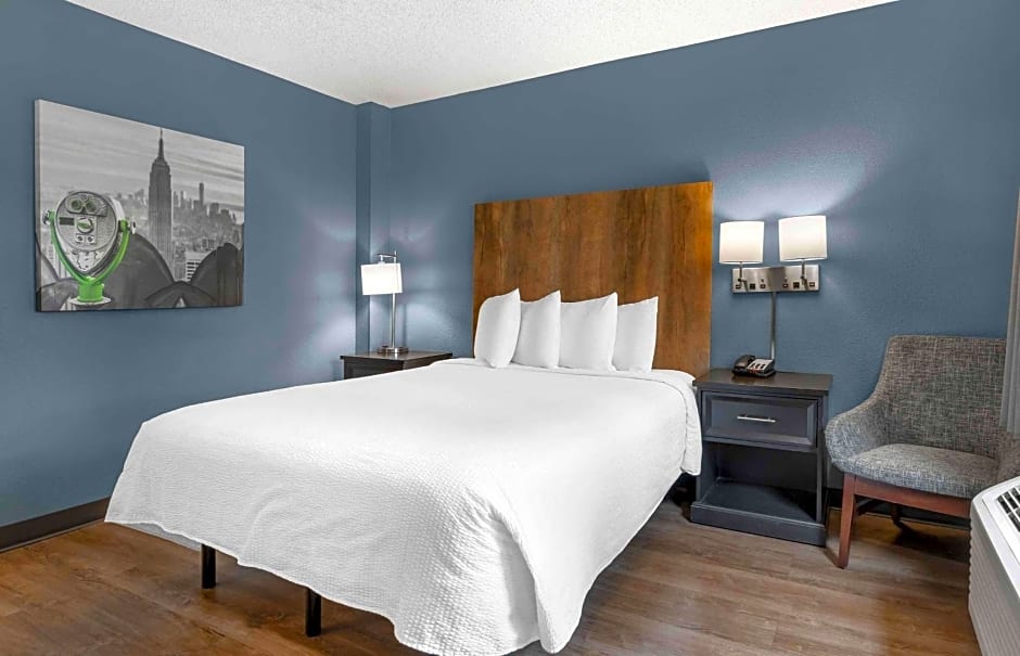 Extended Stay America Premier Suites - Union City - Dyer St.