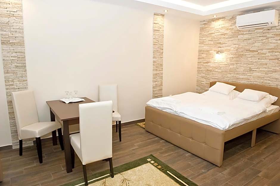 Kemence Csárda és Szálloda